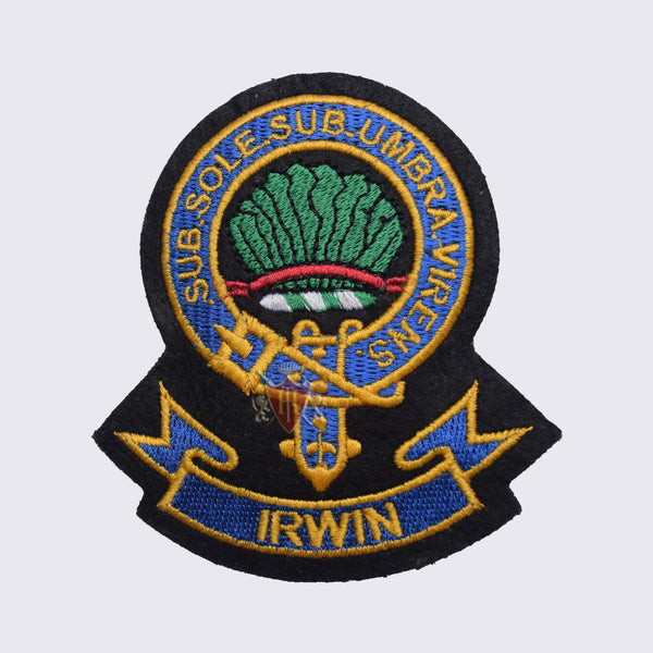 Irwin Sub Sole Sub Umbra Virens Clan Badge